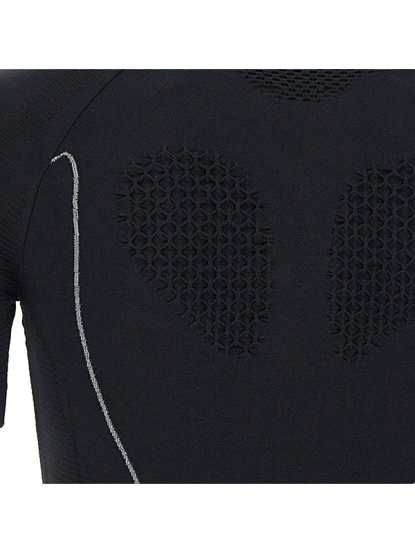 Roa Black Short Sleeve T-Shirt