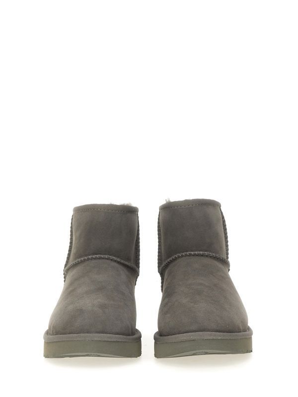 Classic Mini 2 Ugg Boots