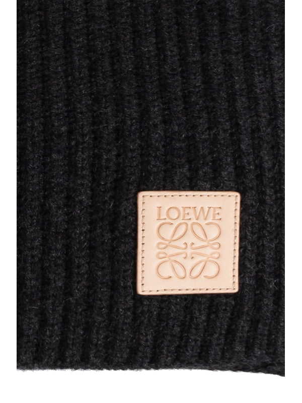 Anagram Logo Patch Cashmere Muffler