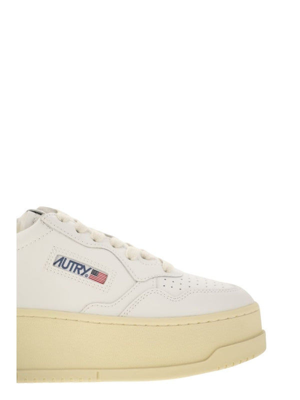 Medalist Platform Sneakers