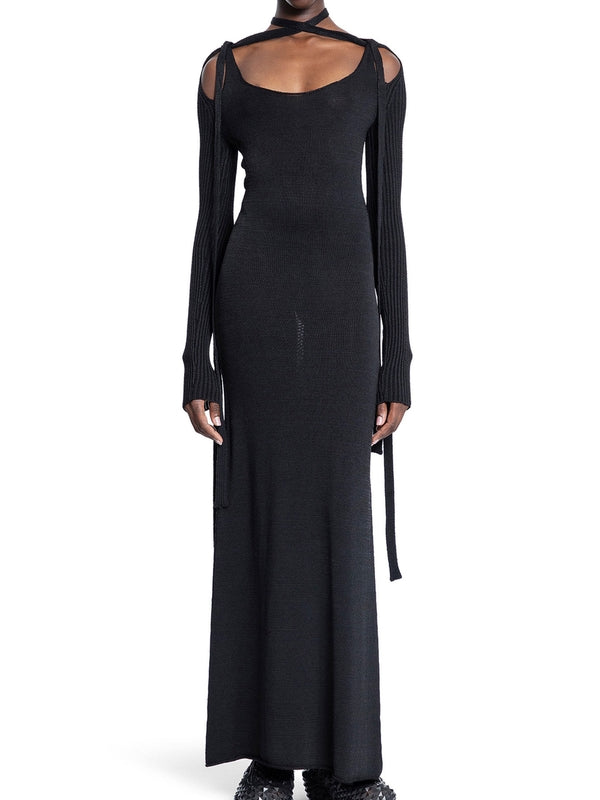 多围巾长袖针织连衣裙