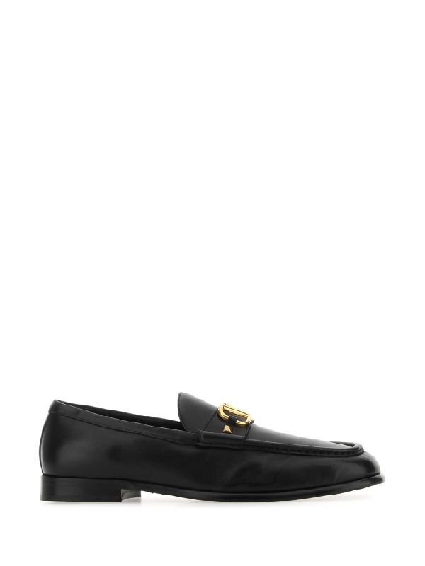 V Logo Signature Leather Loafer