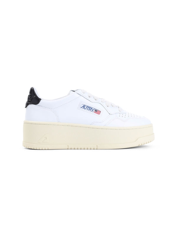 Medalist Platform Low-top Sneakers