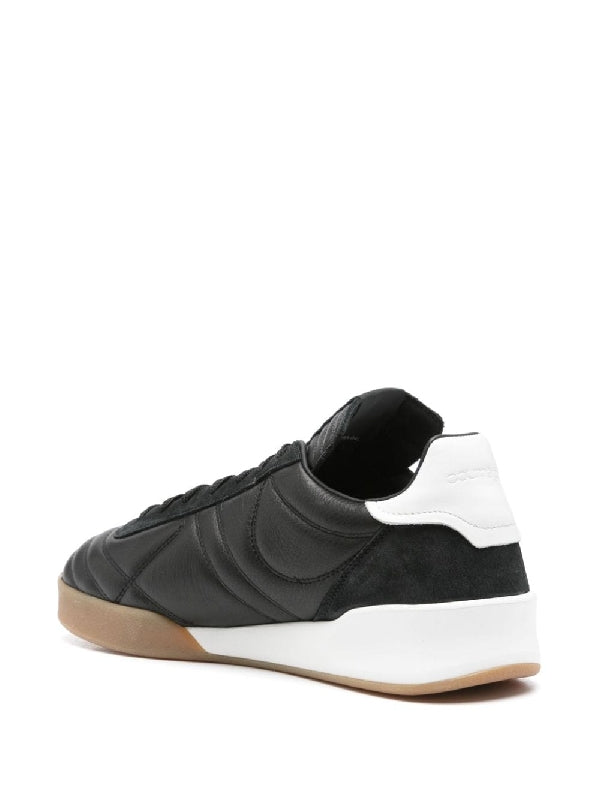 Club 02 Leather Low Top Sneakers