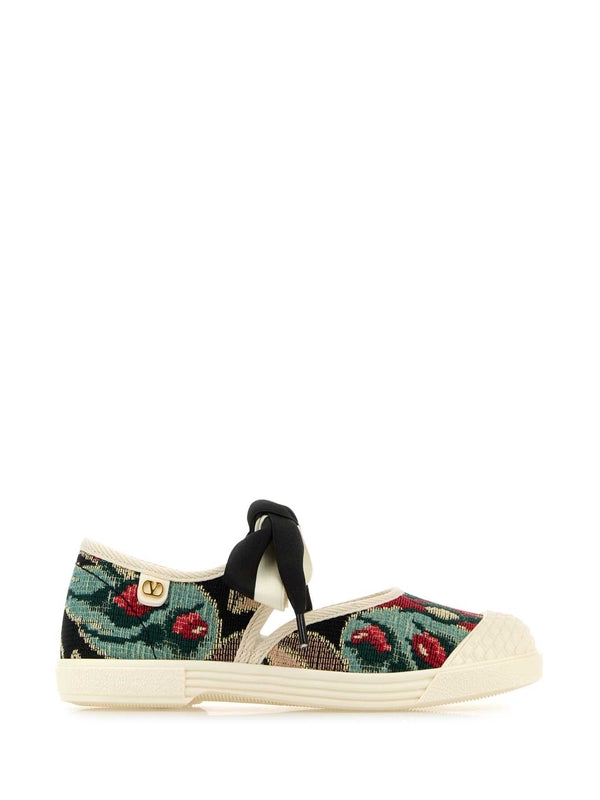 Bay By Bay Flower Embroidered Sneakers
