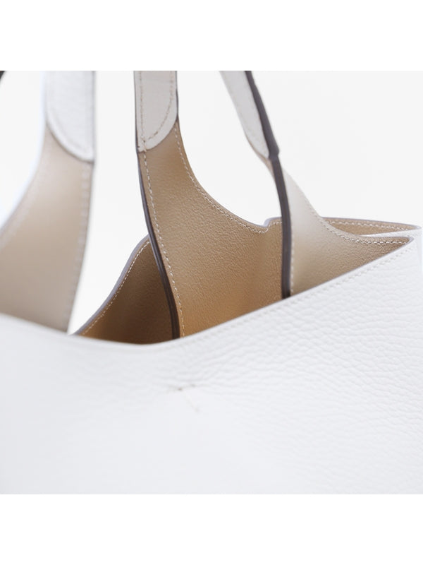 Tod'S White Tote Bags