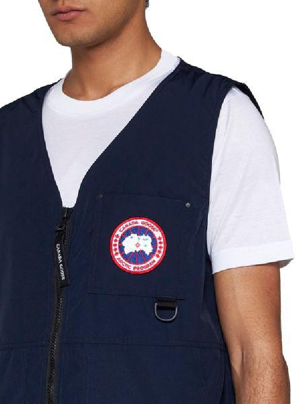 Canmore Logo Patch Zip-up Vest