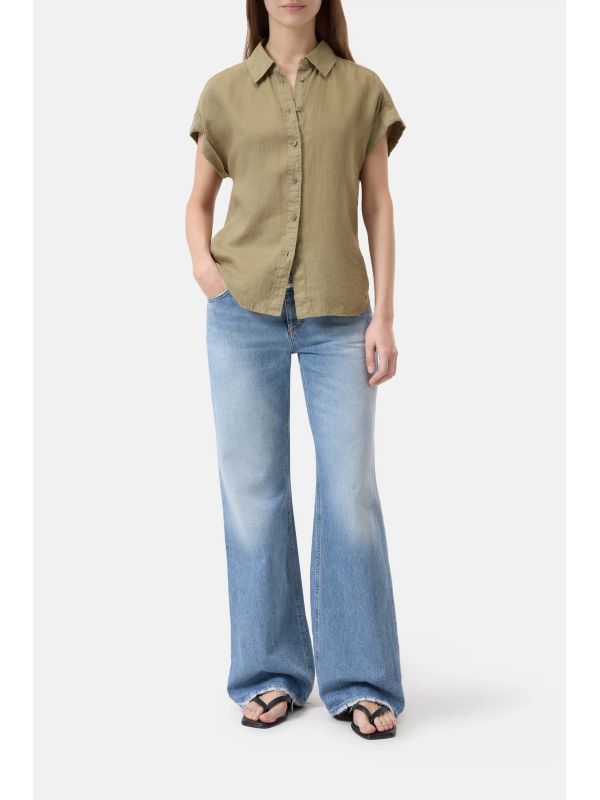 Roll-Up Sleeve Linen Short
  Sleeve Shirt