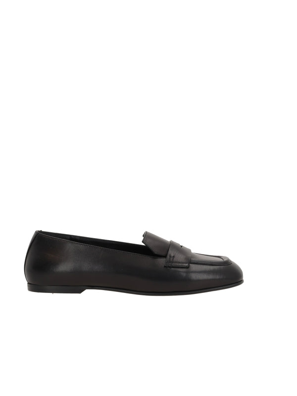 Nodaleto Black Loafers