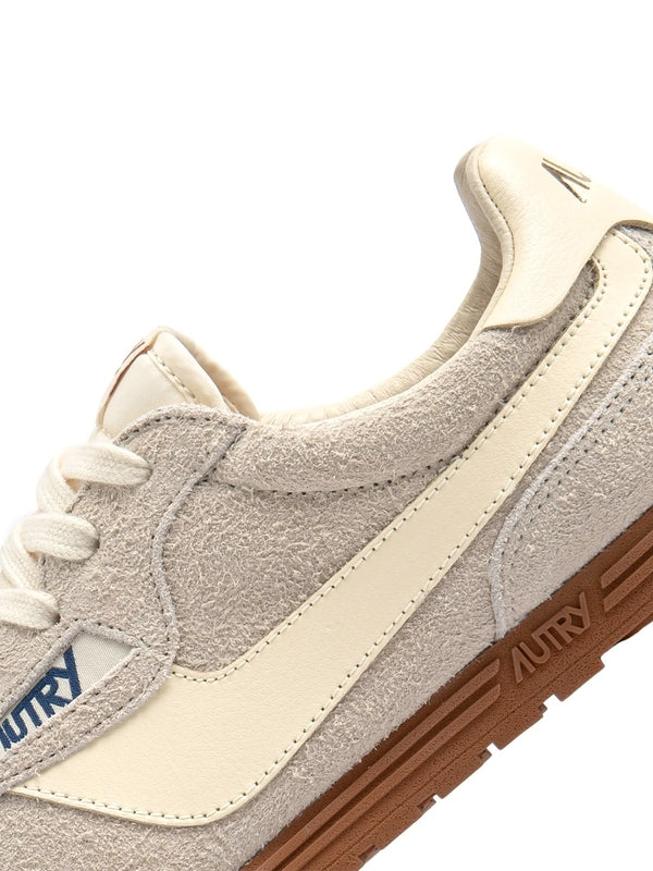 Autry Beige Sneakers