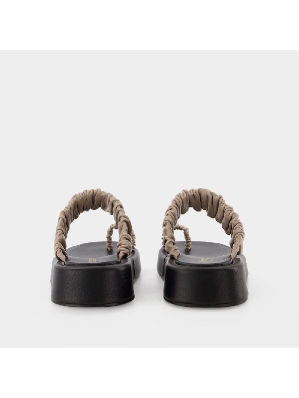 Amor Platform Sandal