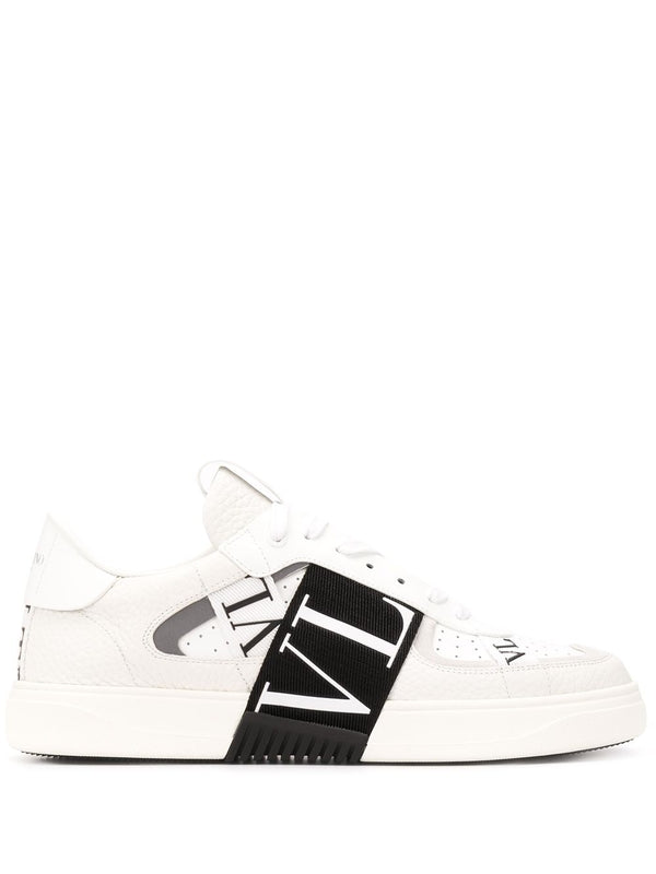 Vl7n Low Top Sneakers