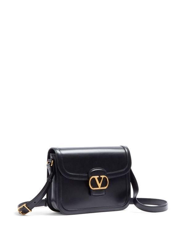 V Logo
  Decoration Leather Crossbody Bag