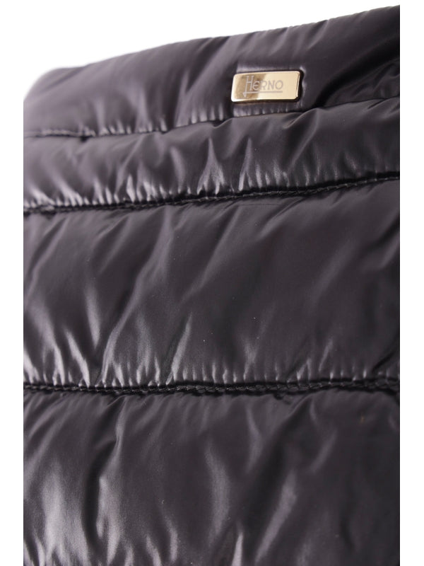 Wide-Neck Quilted Nylon Padding