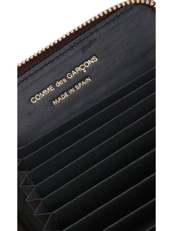 Zip Around Accordion Card Wallet