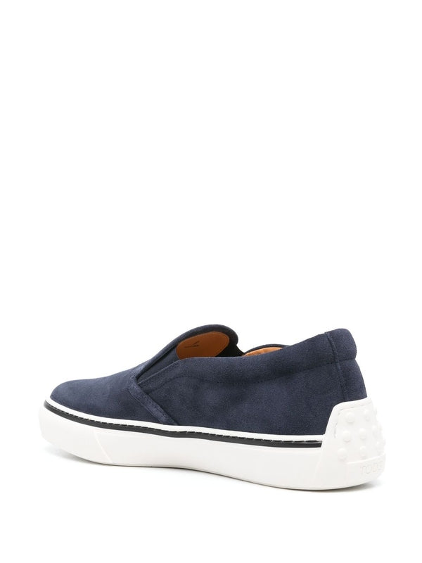 Tod's Flat shoes Low top Sneakers