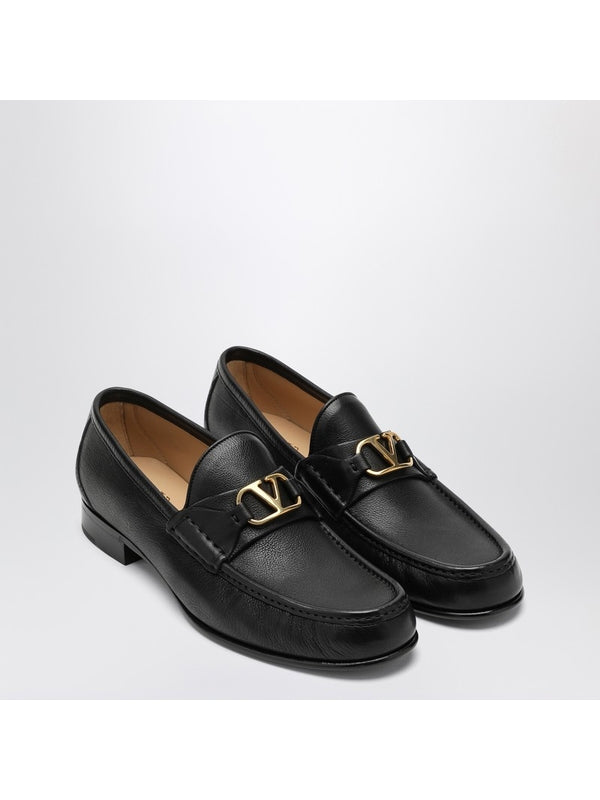 V Logo Signature Leather Loafers