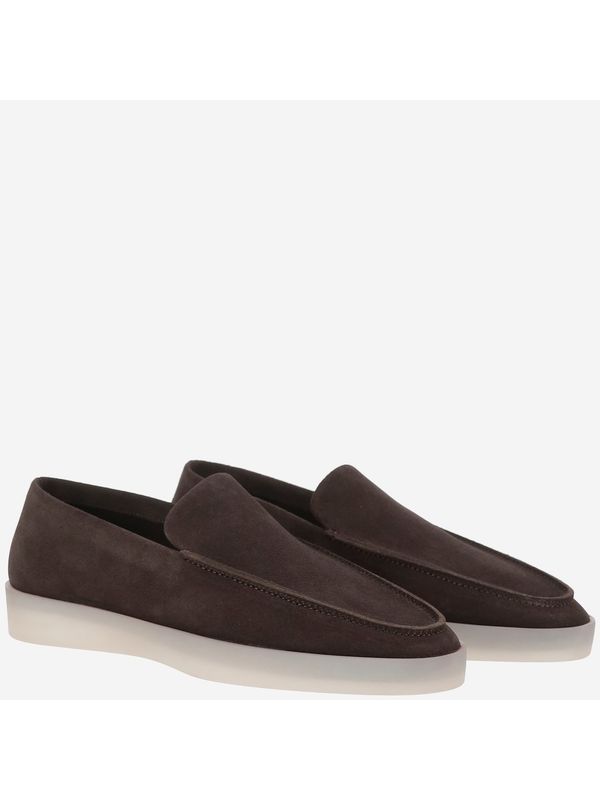 Round Toe Suede Loafers