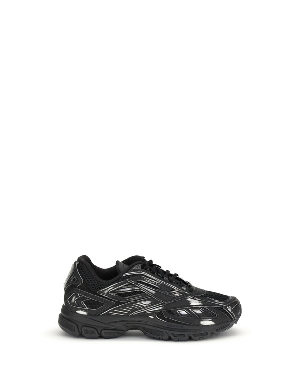 Reebok Black Low Top Sneakers