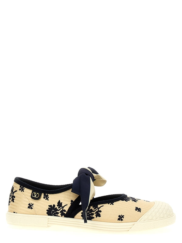 Bay By Bay Tie
  Bow Sneakers