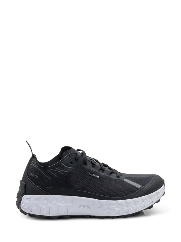 Norda Black Low Top Sneakers