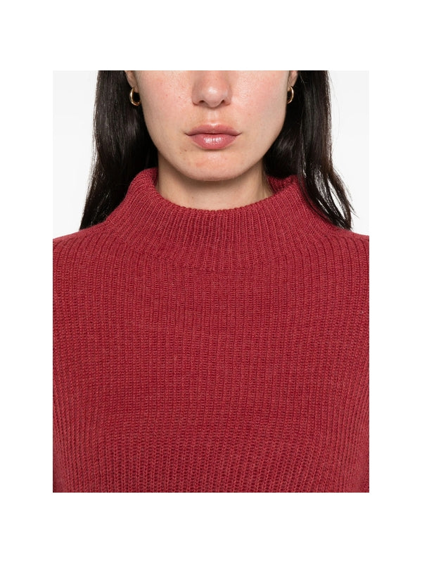 Closed Red Knitted