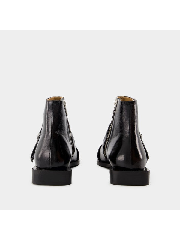 GANNI - Buckle Ankle Boots - Jente