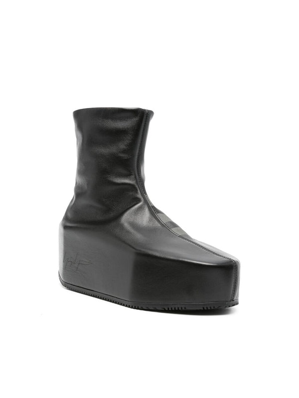 Y-3 - Kyasu Leather Ankle Boots - Jente