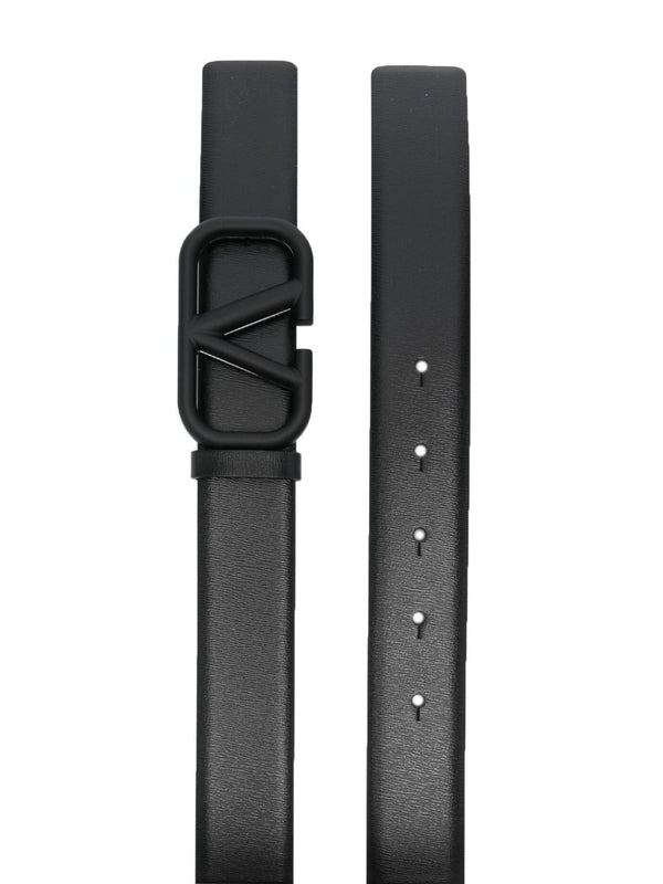 V Logo Leather Belt