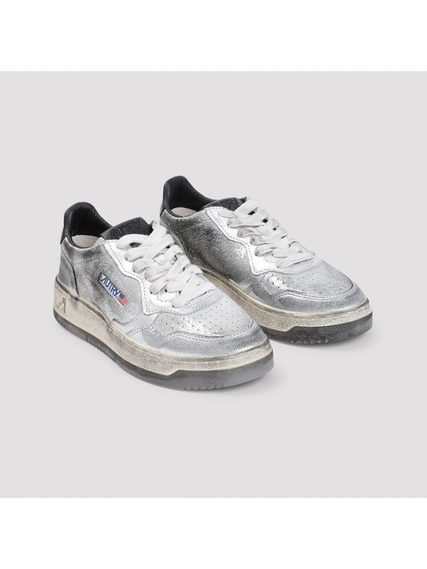 Super Vintage Metallic
  Sneakers