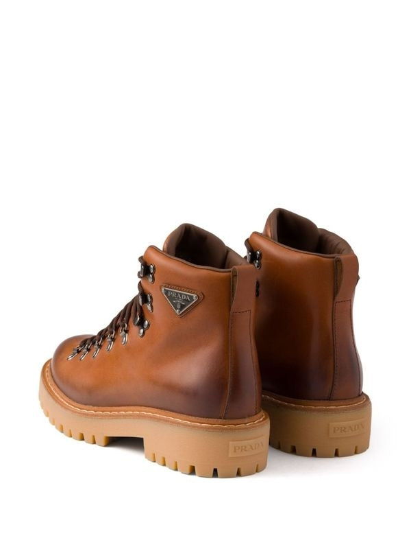 Triangle Logo
  Detail Lace-Up Boots