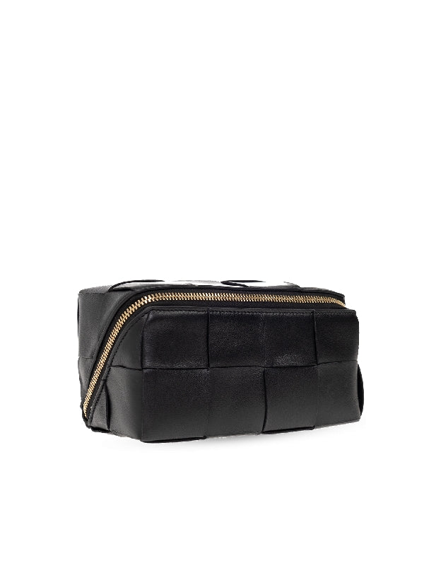 Intrecciato
  Leather Pouch