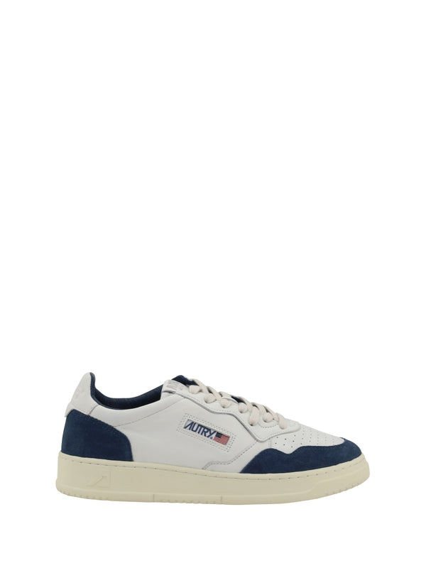 Medalist Low-Top Sneakers