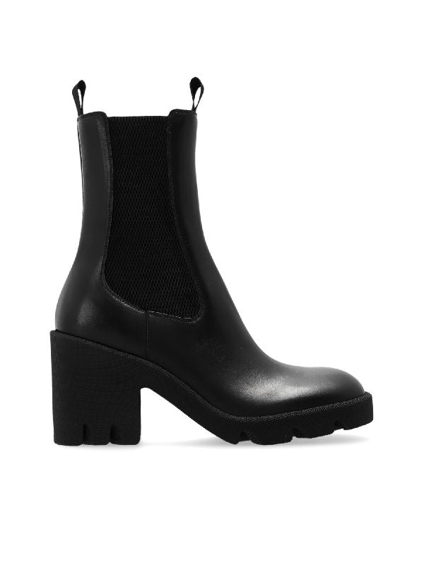 Black Stride
  Chelsea Boots Heel