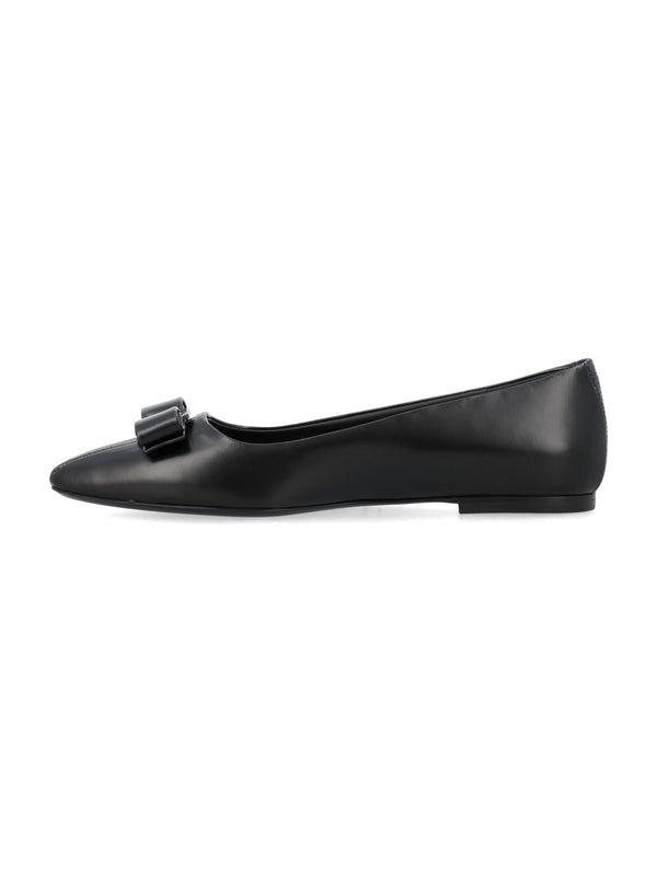 FERRAGAMO - Vara Bow Leather Flat Shoes - Jente