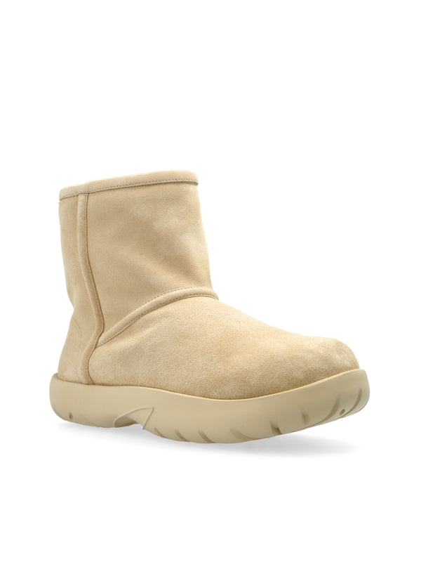 Back Logo Snow Suede Ankle
  Boots