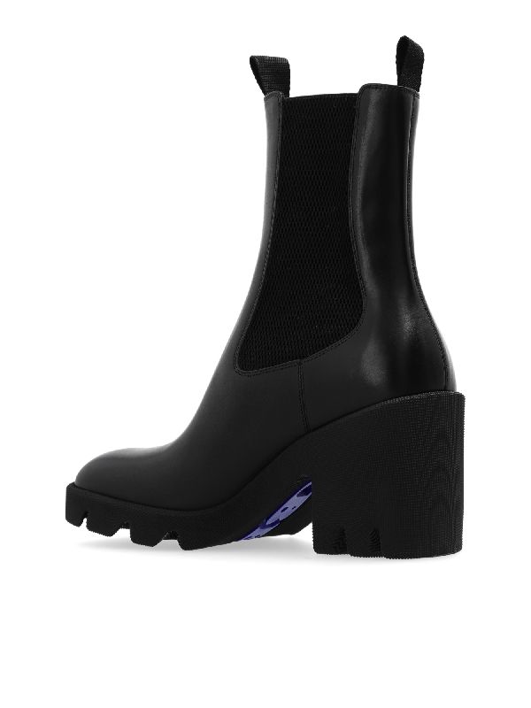 Black Stride
  Chelsea Boots Heel