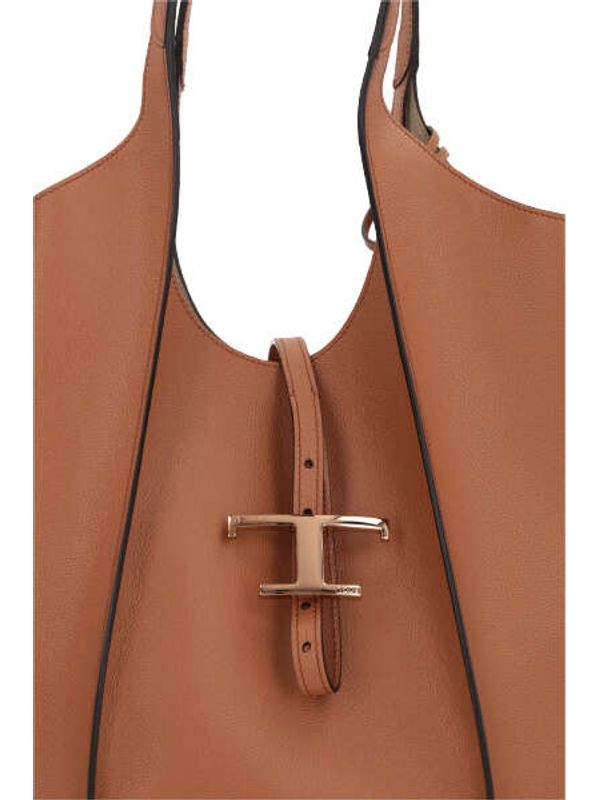 Tod'S Brown Tote Bags