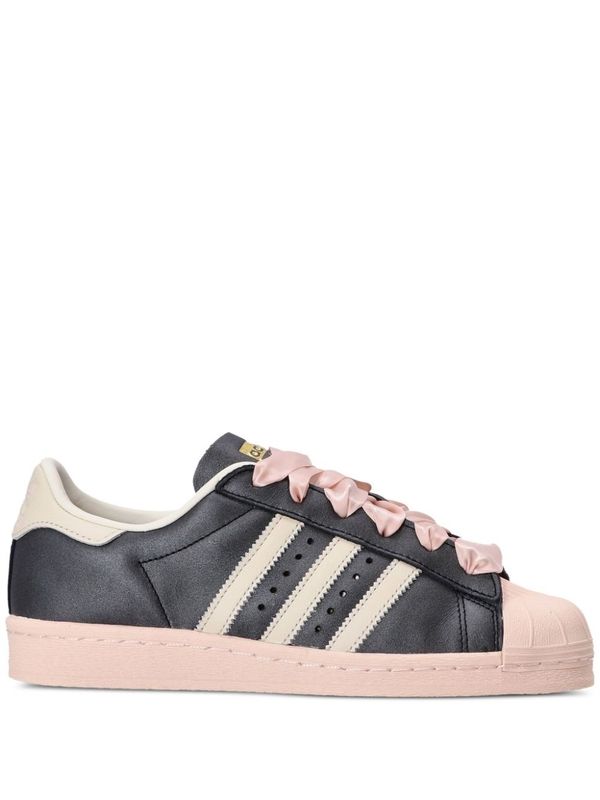 Superstar 82 Sneakers