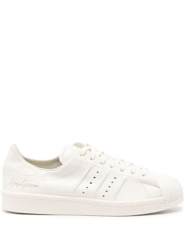 Superstar Low Top Sneakers