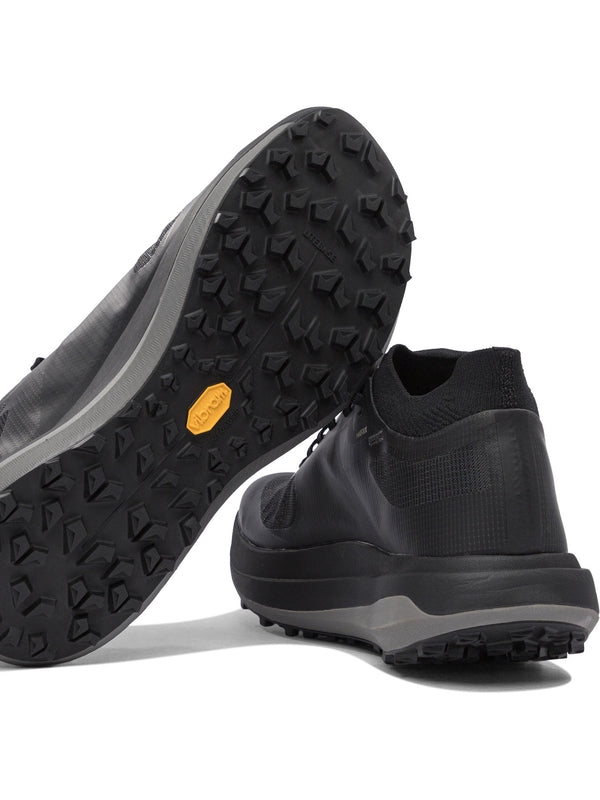 Crag Mesh Low Top Sneakers