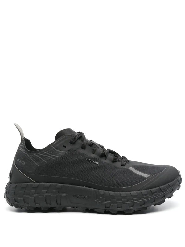 Noda Black Sneakers