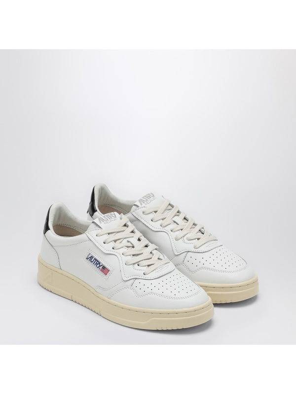 Medalist Trainer Low-top Sneakers
