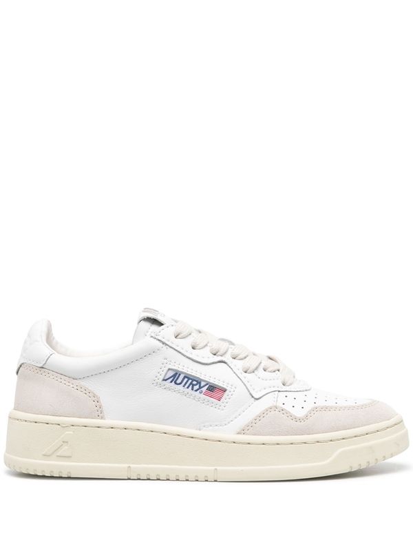 Medalist Low-top Sneakers