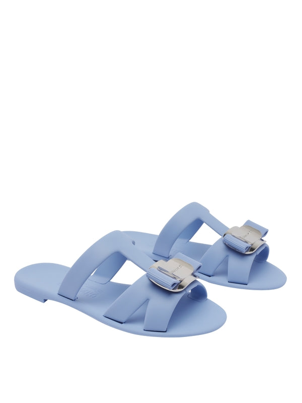 Metal Logo Detail Slide