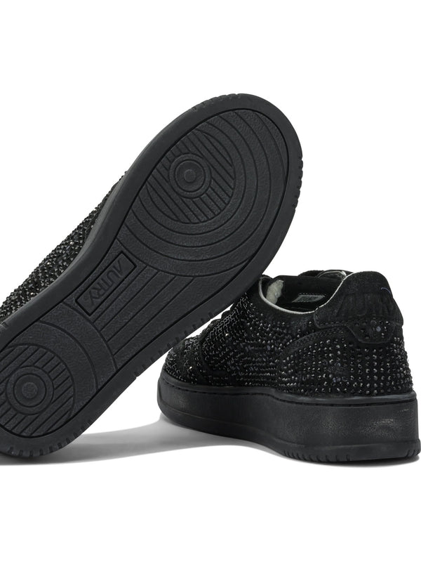Autry Black Low Top Sneakers