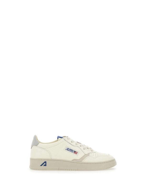 Medalist Lowtop Sneakers