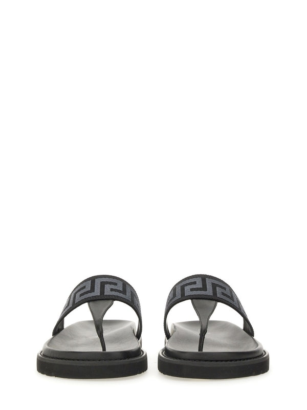 Greca Pattern Leather Flip-flop