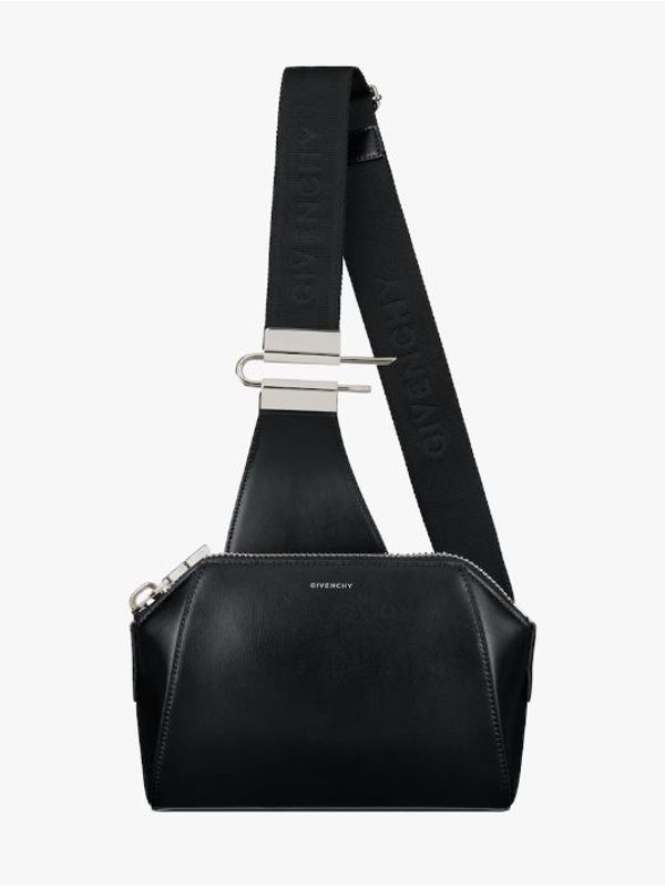 Antigona Box Crossbody Bag