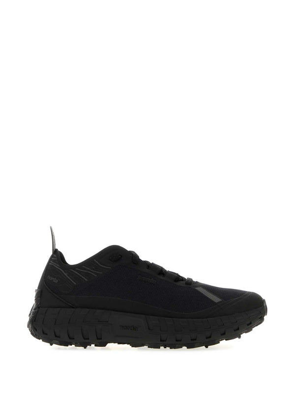 Norda Black Low Top Sneakers